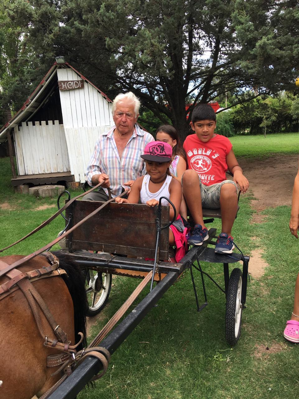 0d6ea654-a80d-4e30-bdf8-16f3596ca13d