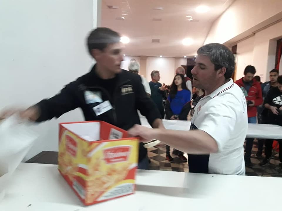 41936407_2093802517298076_1031490229254488064_n