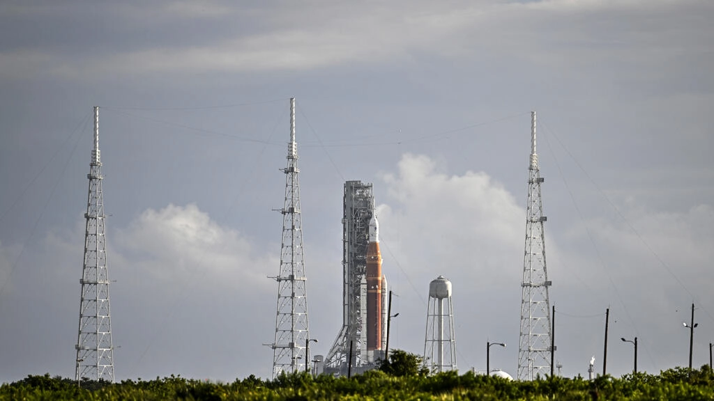 cohete artemis 1