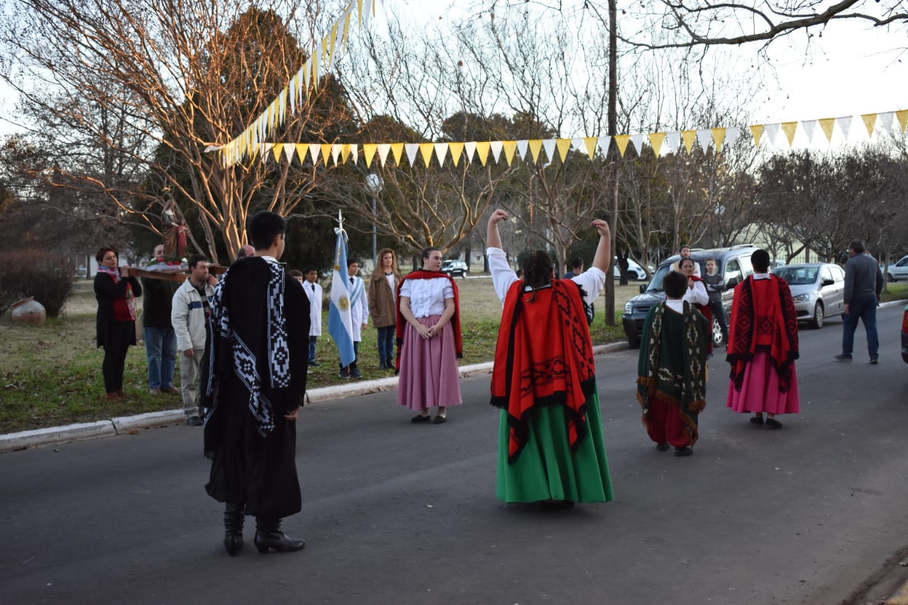 4e18594e-aca3-4c65-a1ad-f6a15f9420cb