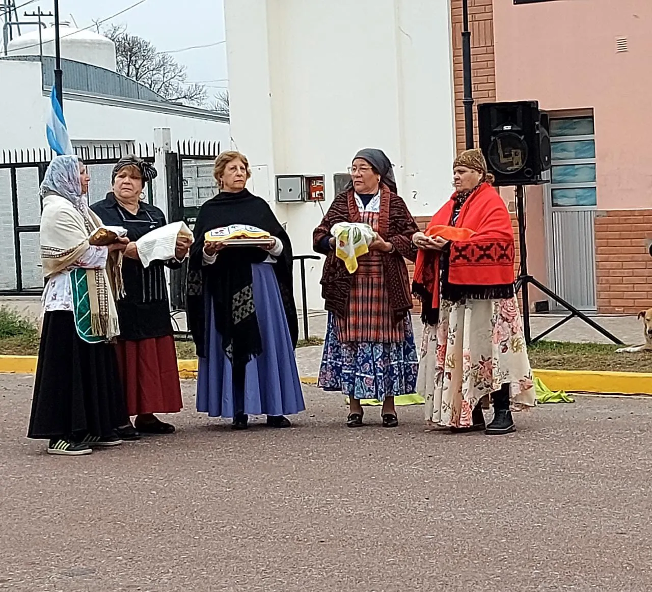 0feeb3b8-ac48-42b0-977e-71360a6f77fb