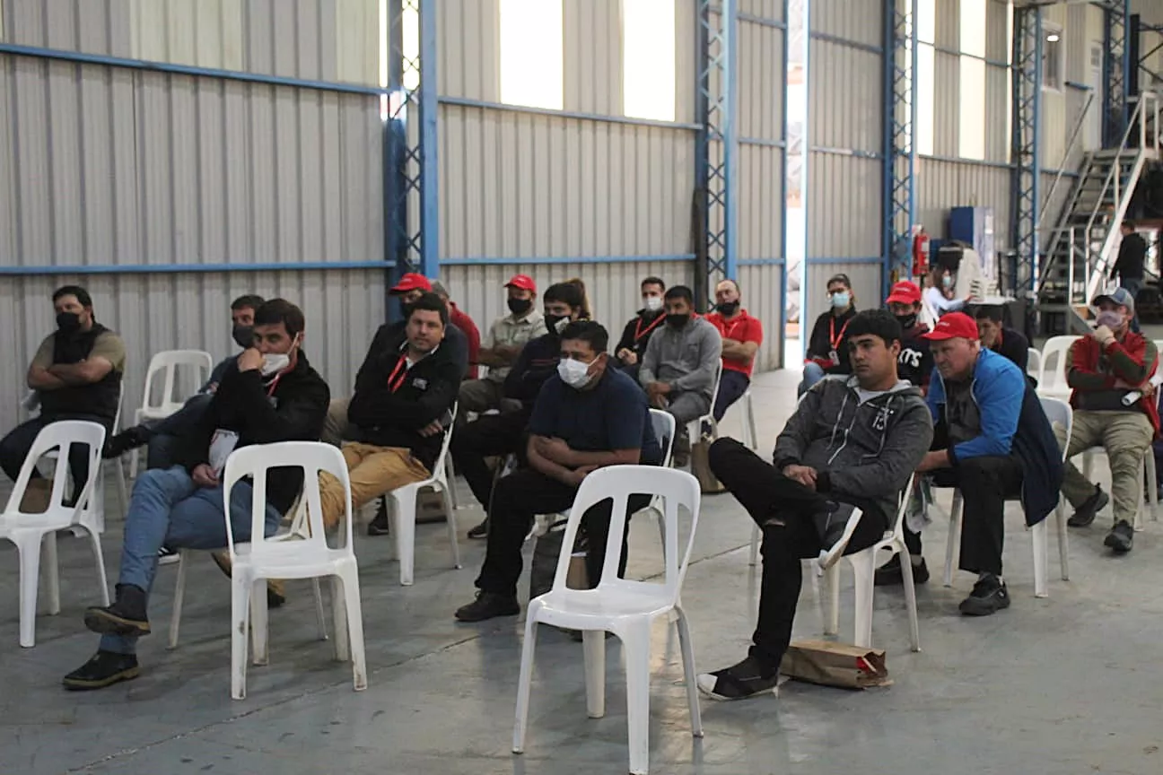 17d1e93f-4904-46b0-821a-75b2a4ccfc16