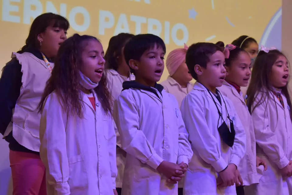 284055431_383173597190251_3514457735357899549_n