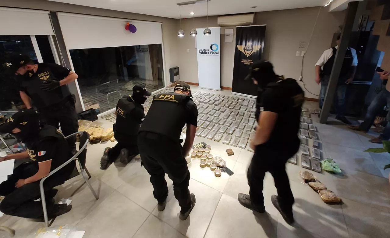 3405df9d-ae0e-460d-a590-145389bfab3c