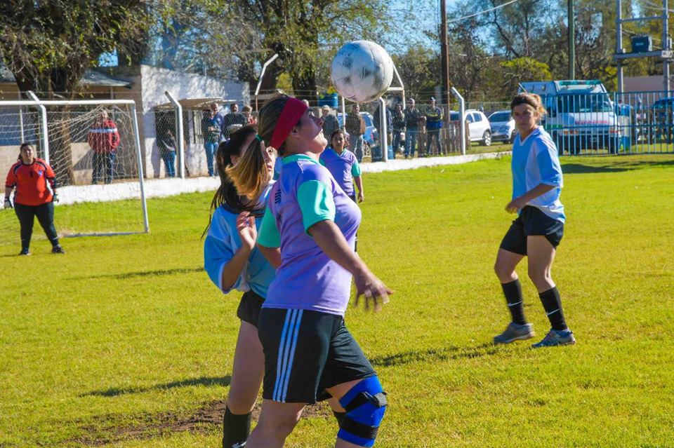 FUTBOL FEMENINO LAS PUMAS 3
