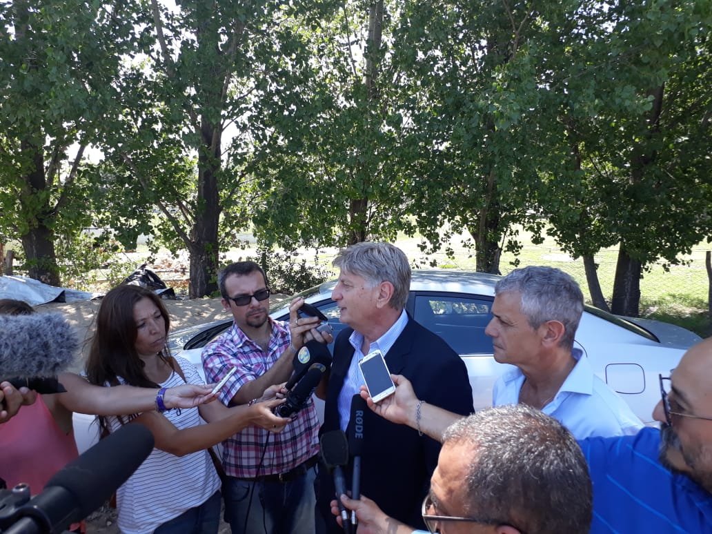 256f58c6-e28b-43ed-8383-ab10dfd2917d