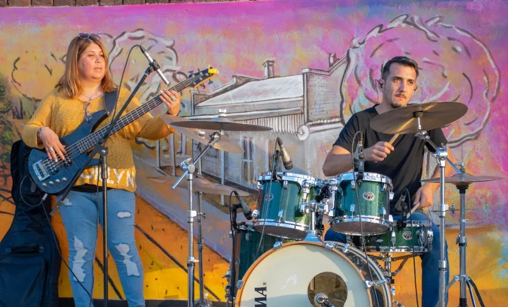 fdeb2ecc-653b-4bc9-ae15-059d02774ad2