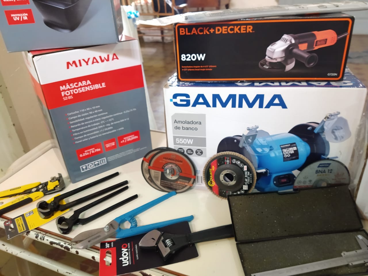 f51e5be1-f48a-44f0-82d7-8b45807bb6d8