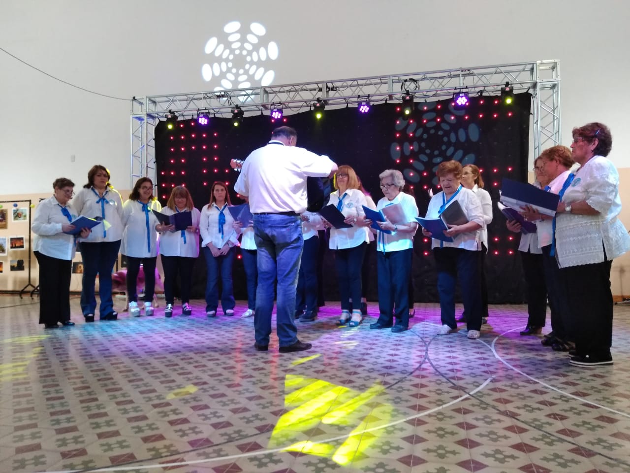 ae9fb6f4-5df9-4110-acfc-c42e3ddcbe03