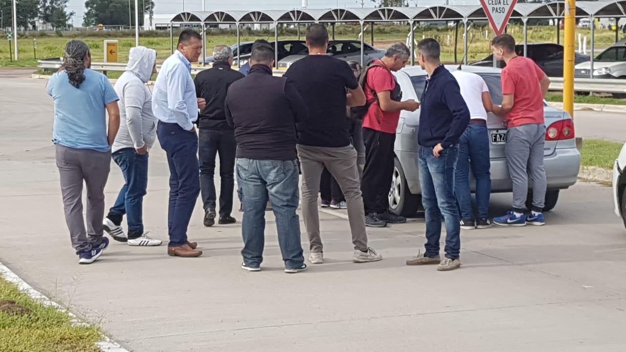 3dc64787-1950-43ff-907a-5eb66a2659c1