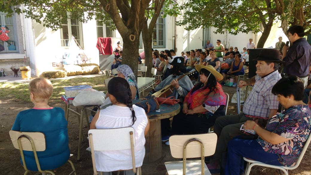 c19da62e-e760-4b3f-b3a6-eebf646361bb