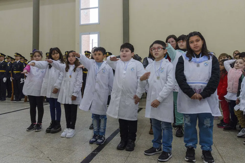 Día de la bandera Luan Toro 5