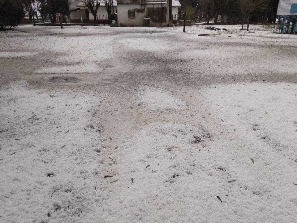 34604332_1939095289442526_6835691629861404672_n