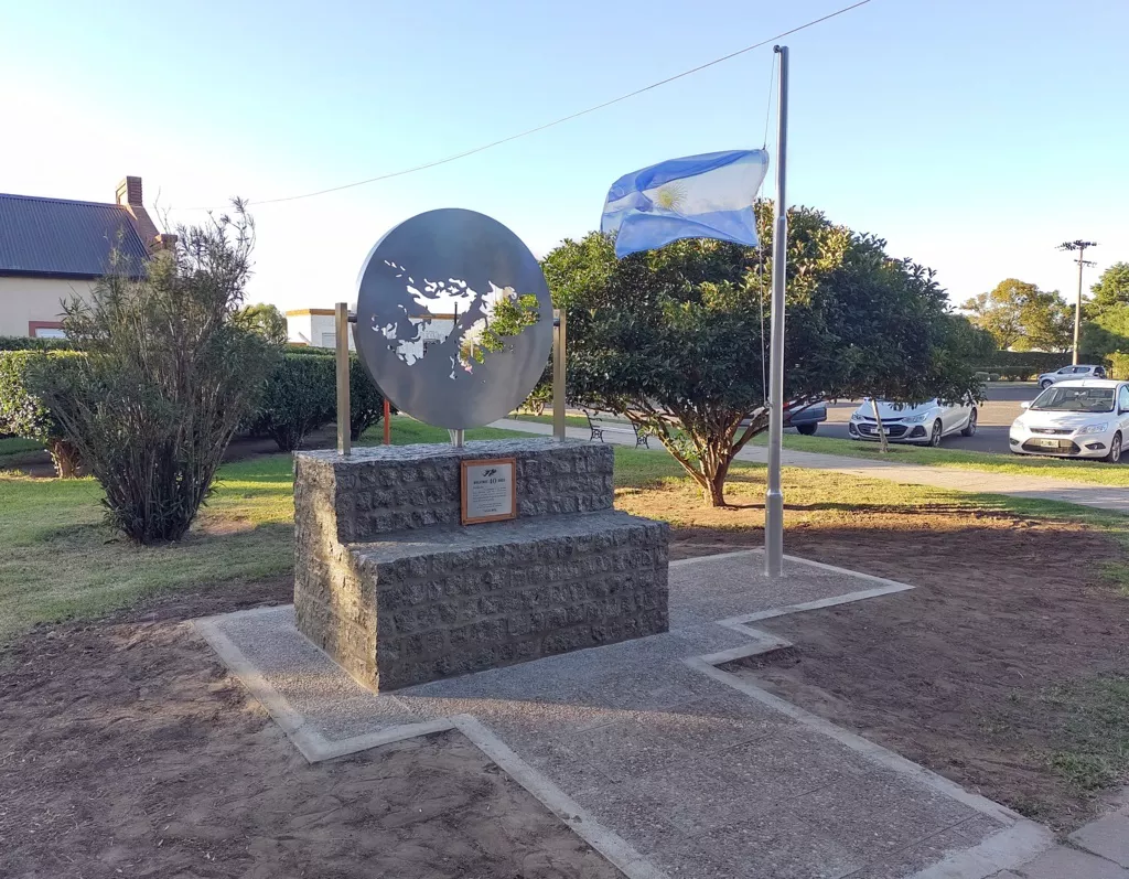 malvinas 3 (FILEminimizer)