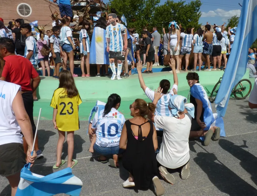 festejos argentina campeon mundial 103 (FILEminimizer)