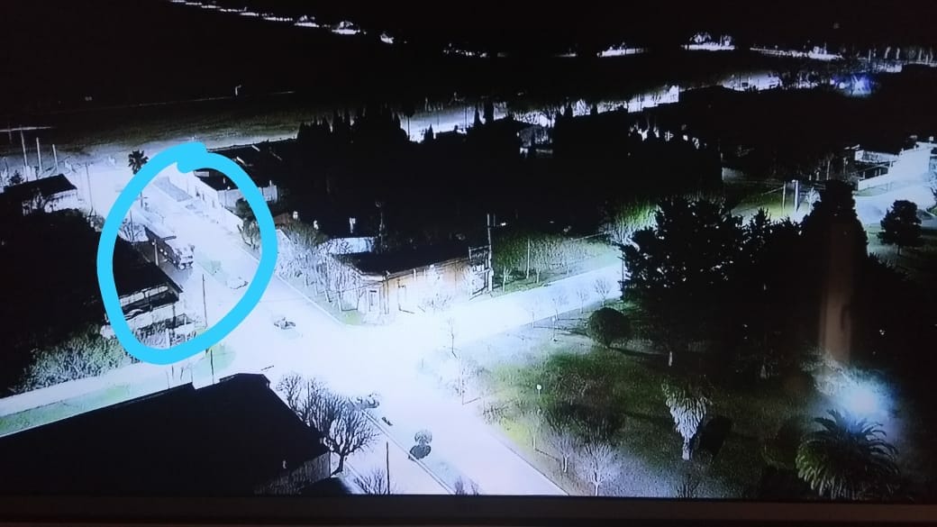 a2d004cd-63d8-49df-a456-1f8293d30a6a