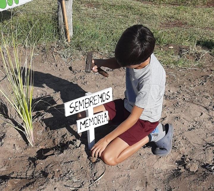 9c279a38-8ff1-4da0-905b-e43f34dd11ea