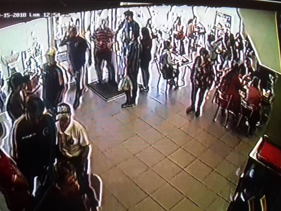 44271259_10161457475650393_3776446726261440512_n (1)