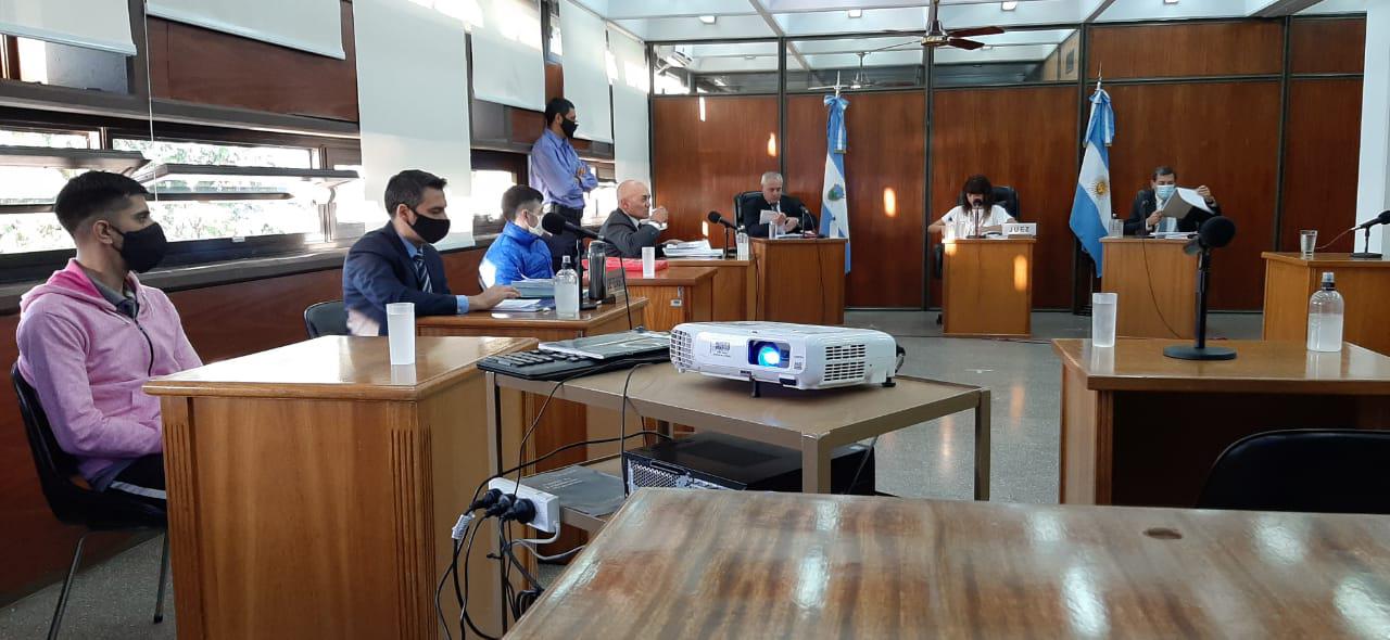 3b893a32-21c2-43ce-8a6f-9330b326fda0