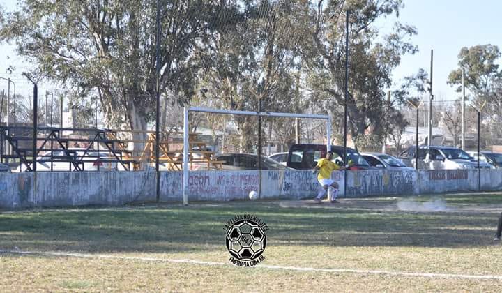 1d8b10cd-9790-444d-af65-f7c0584d6d3e