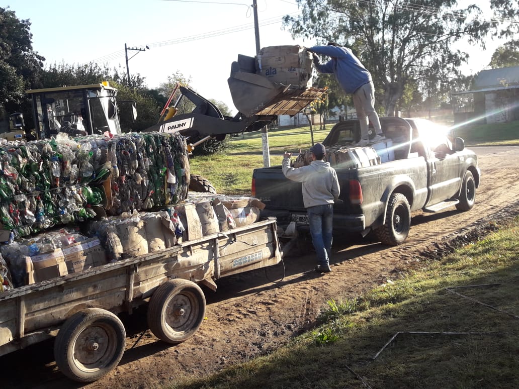 d9fbb7b1-c20e-4cbd-b256-2140d6ab9d4f