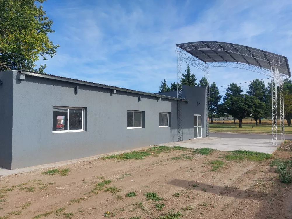 445260_luan-toro-terminal