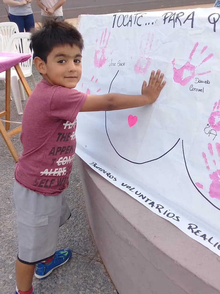 73165984_196451284715160_828839254023995392_n