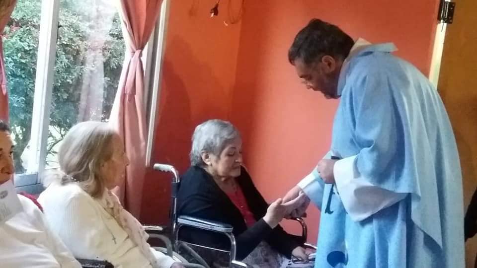 59730989_2422986354379689_3618580019271434240_n