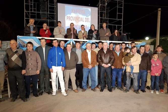 66a7d514dfb147eebbad94661014d6fe-fit-666x444