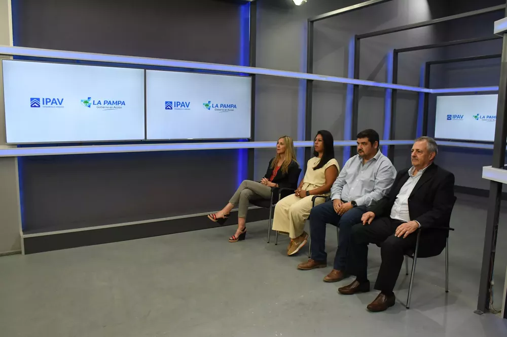 345998_resize-of-gus_4206