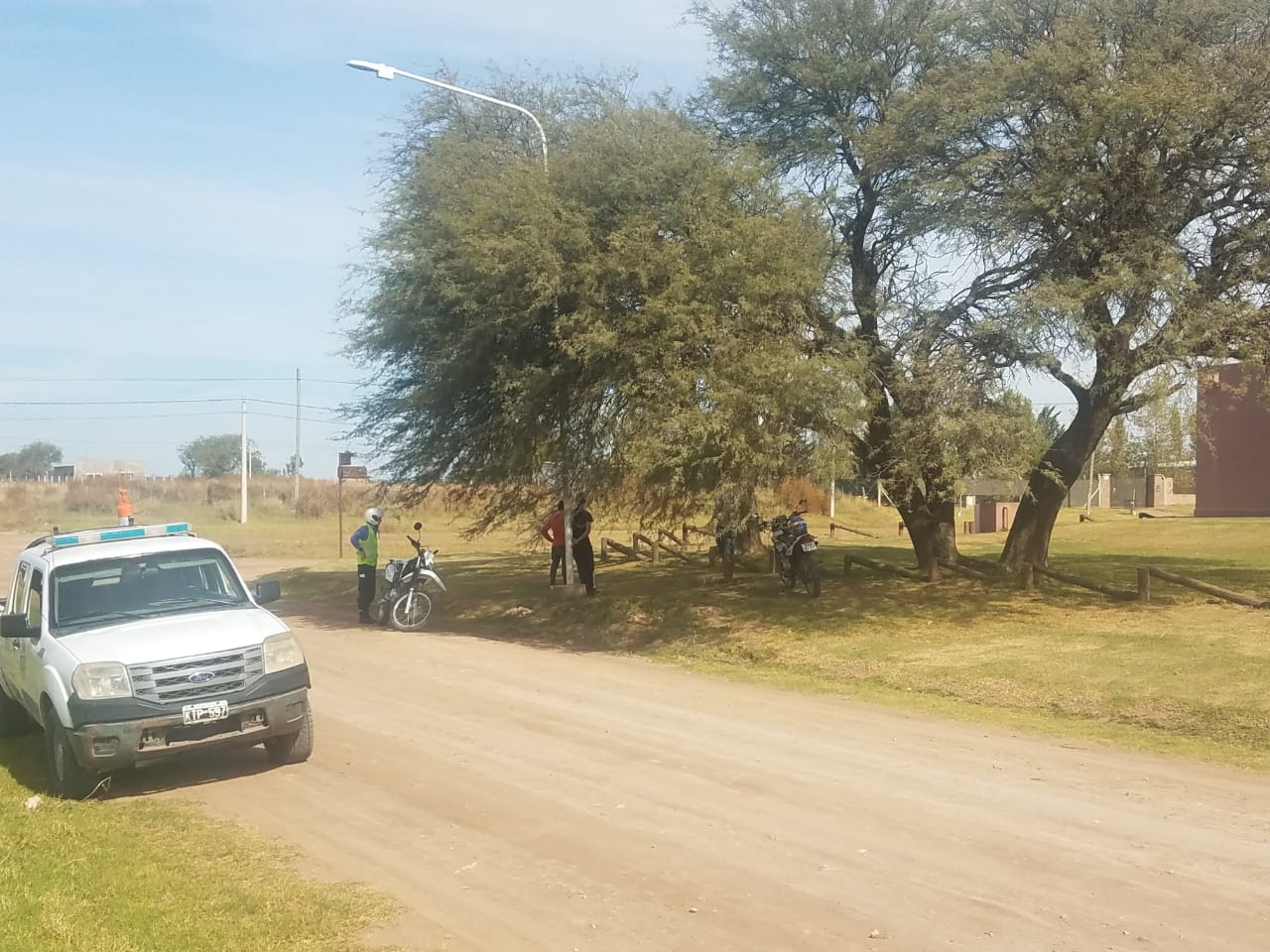 d93715fd-14de-4e39-a810-bf357c4d2654