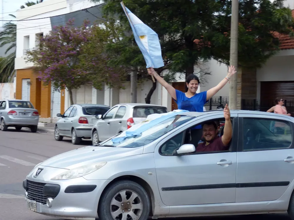 festejos argentina campeon mundial 97 (FILEminimizer)