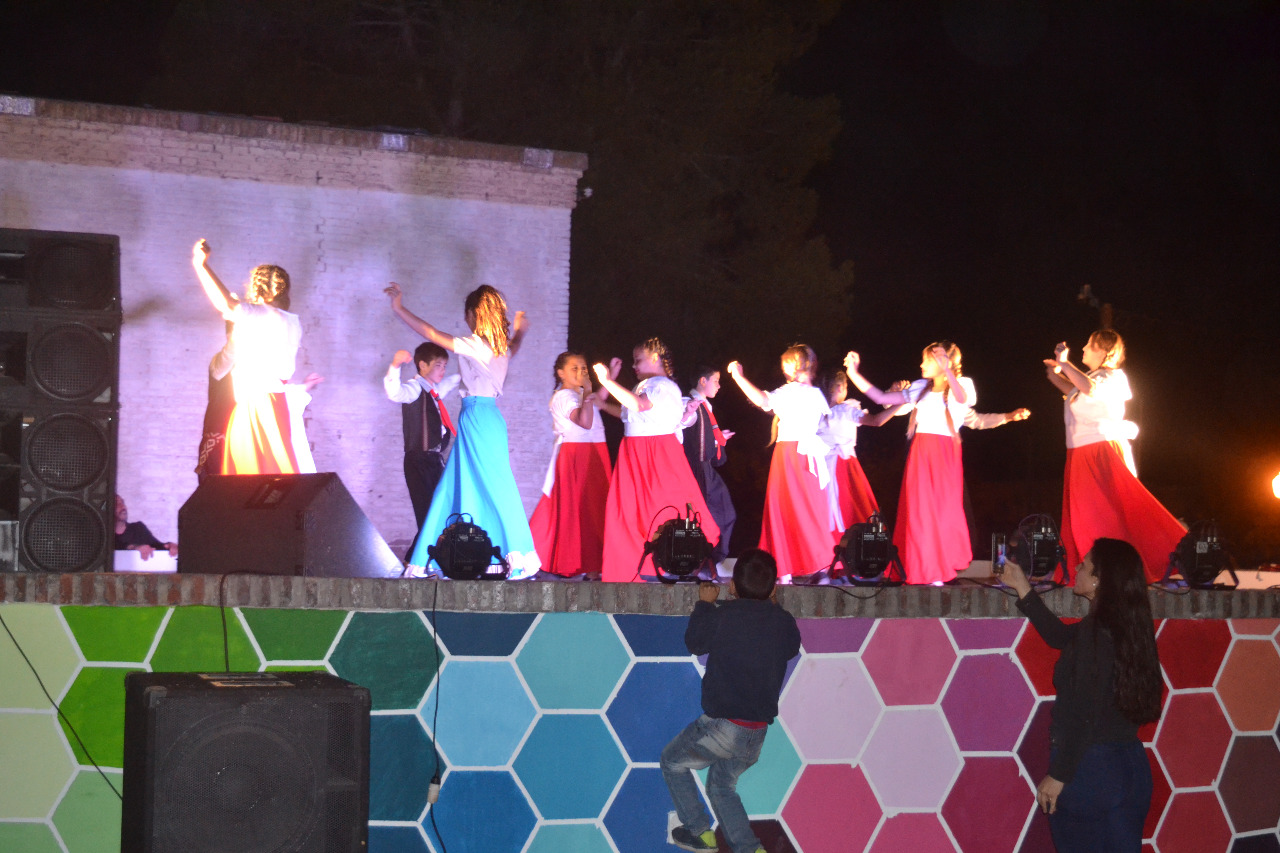 9a887319-f351-4b62-b035-fab82eb69e9b