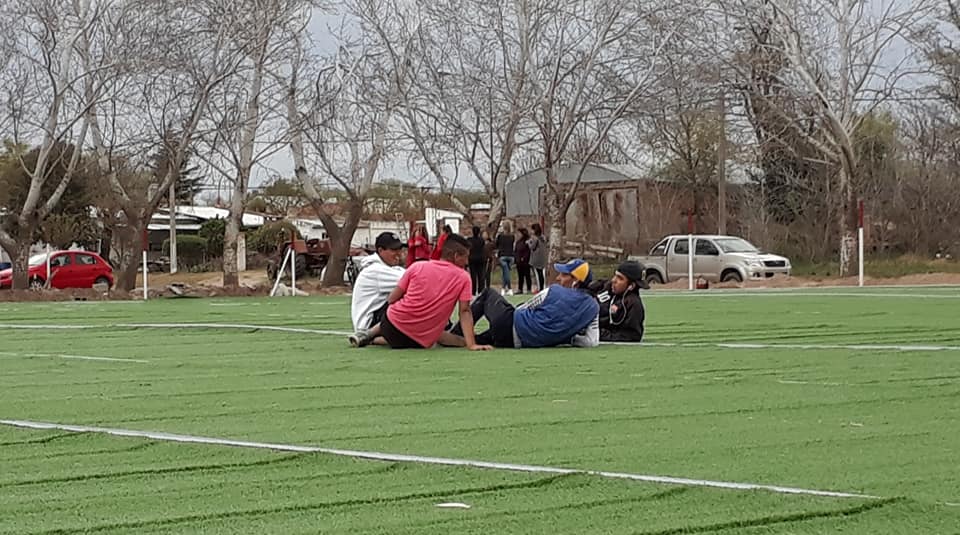 41976594_2097193013625693_430641626147192832_n