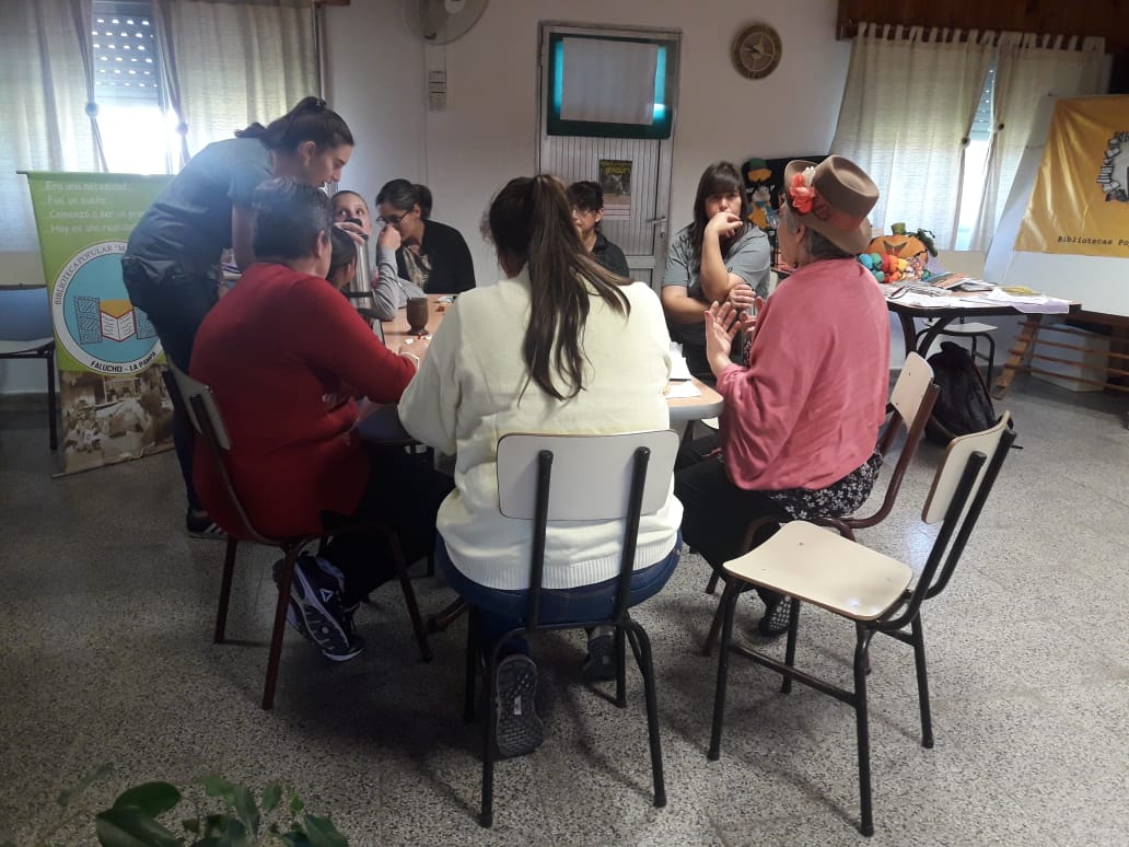 076043cd-e127-4b54-a89b-8982f78b9127