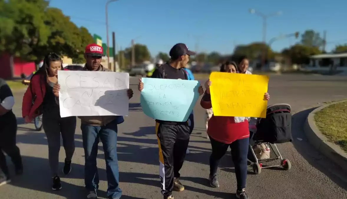 movilización niño golpeado 2