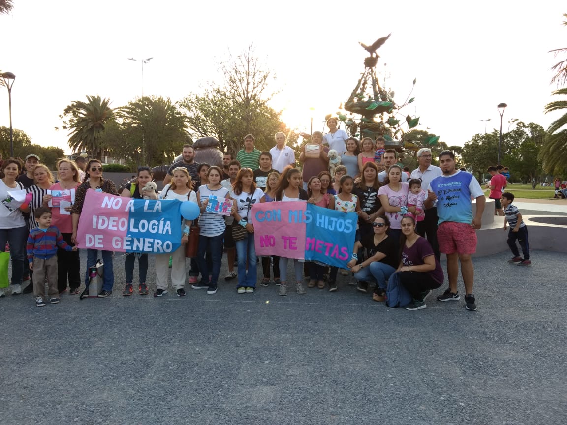 fa7c0340-dc76-4594-ac44-1fa9ab763f23