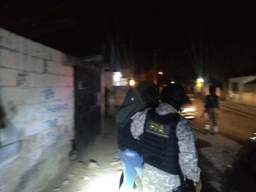 3ea3df90-290a-4164-b135-8217a3143d99