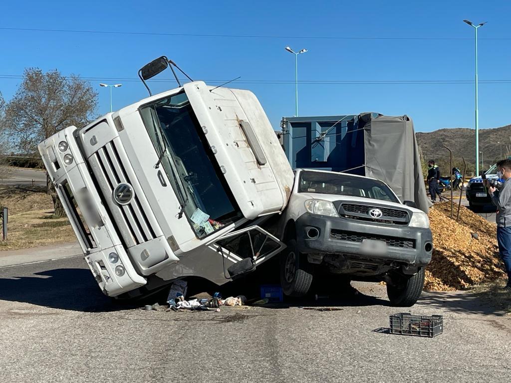 d5dca8b3-f933-4000-afcb-c94d1a586c43