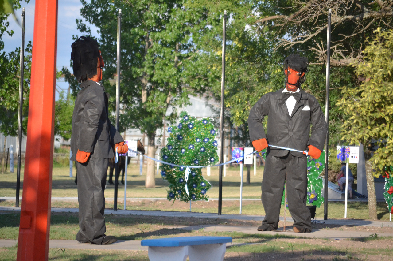 fb7f0053-cad0-444c-997a-cf0b75ab173c