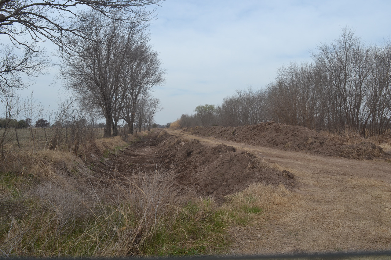 e318d601-1749-4fe1-8b3b-8820624c8b33