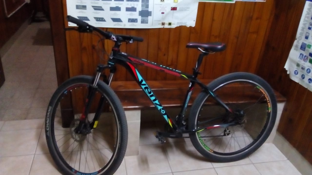 6d032d7e-5513-49ba-aff6-70749a1fde69