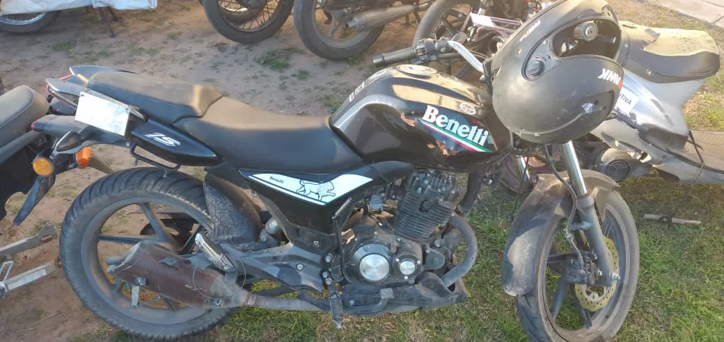 d9b7fd3c-f7b2-4fbc-81fc-9faeab68d744