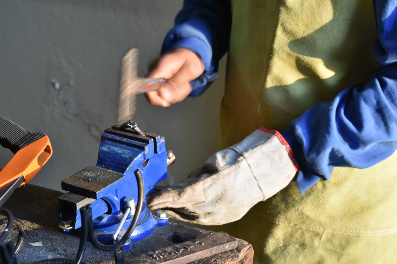 3f3a6585-9040-4f47-851d-f3d0cac1afdd