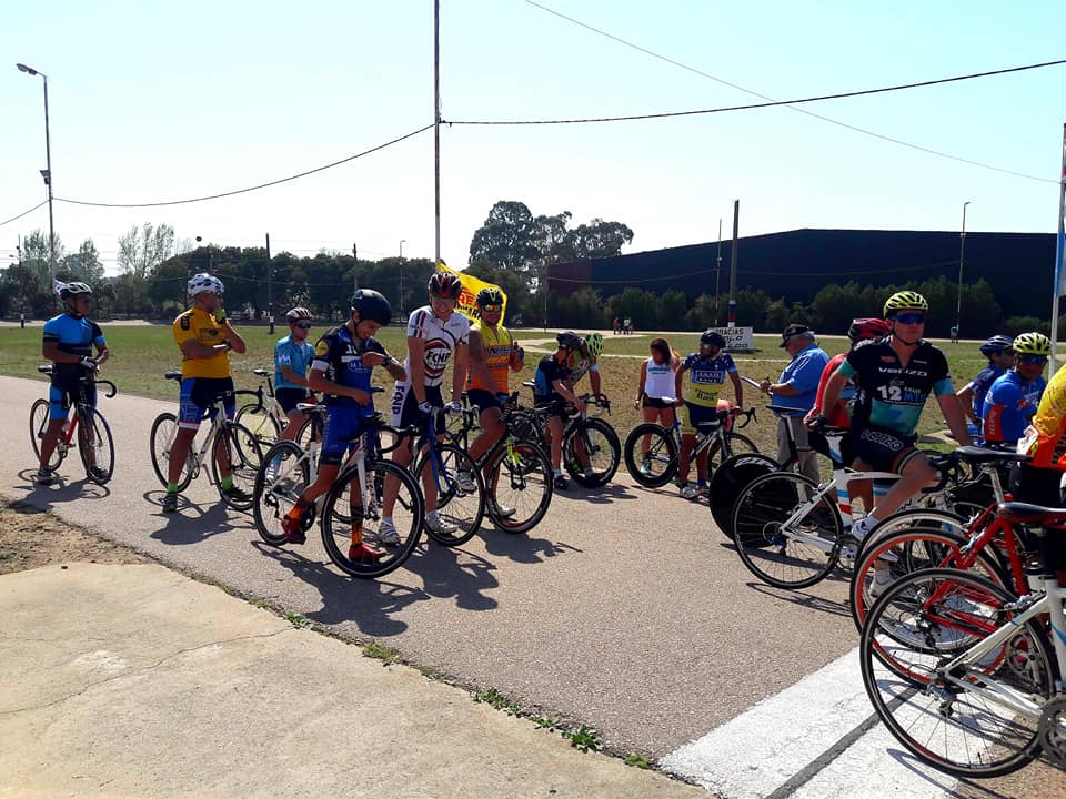 71470766_2699027353442253_414469566744231936_n