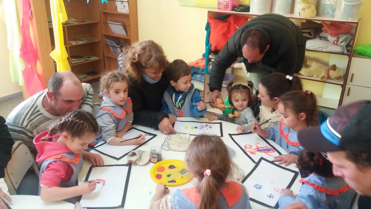 2ef854cc-4fe2-4434-b12e-5fa597626062