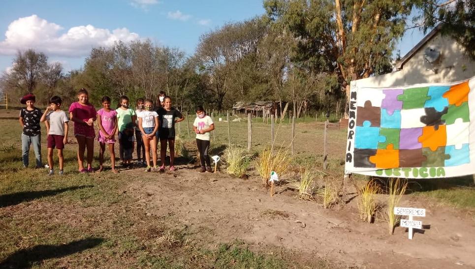 00fda4ce-0597-49f0-8b57-ff675b7f164b