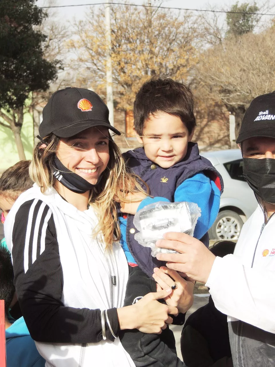 7b20b51e-6808-47b4-86c0-3ceca41e5907