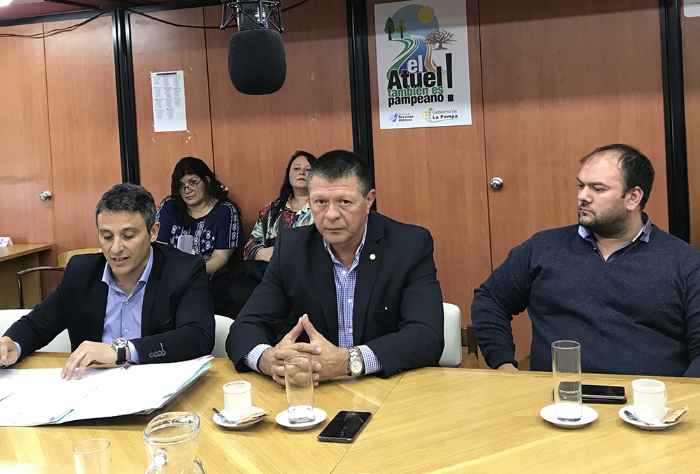 GONZALEZ EN LA CAMARA 3