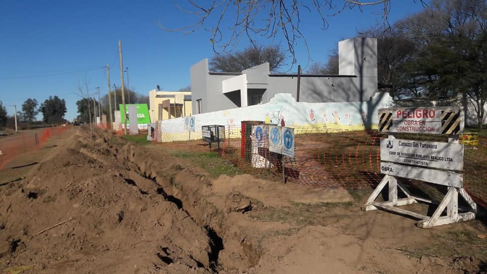 65618176_2173639959431492_1744061664854016000_n